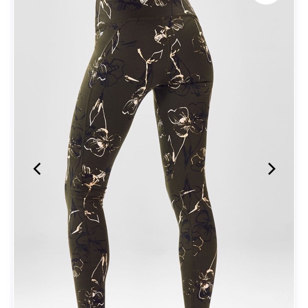 Fabletics Printed Powerhold Leggings
